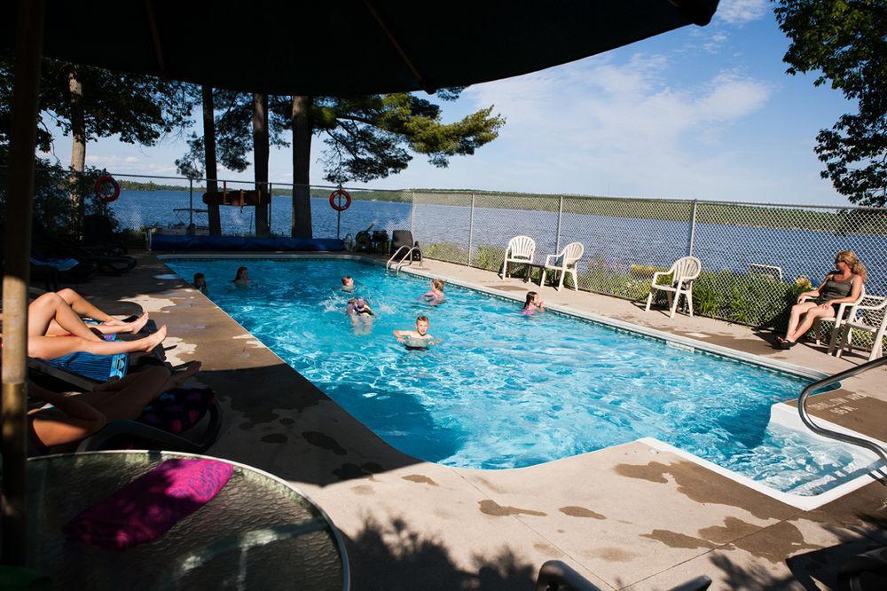 Beachwood Resort Deer Bay Kültér fotó